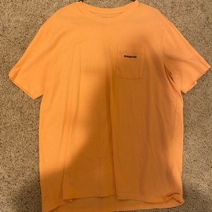 XL orange patagonia t shirt